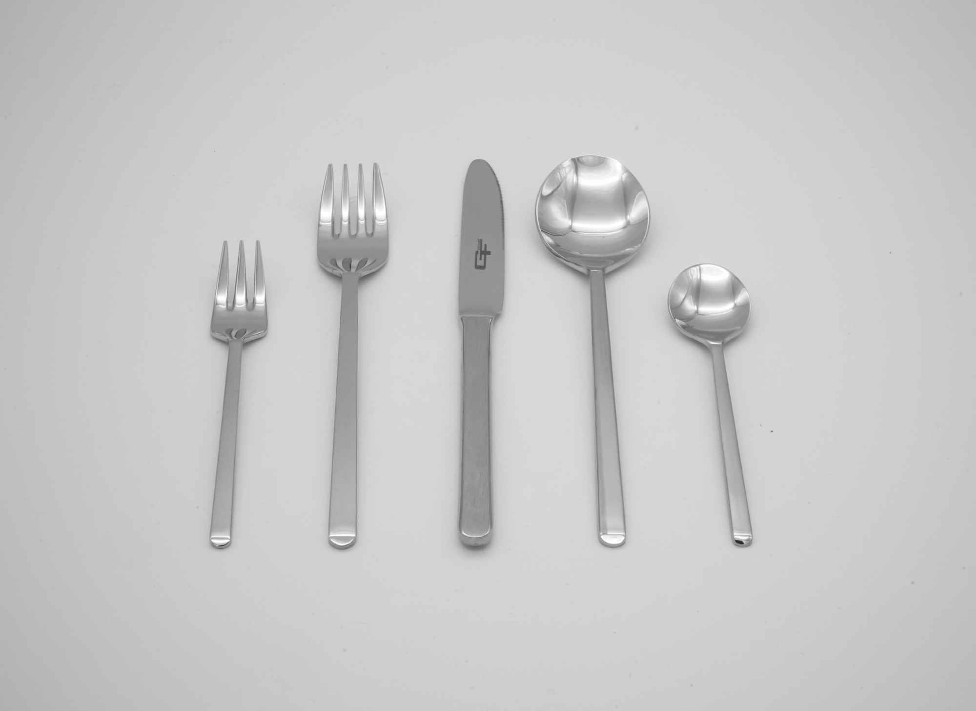 PIAVE-matt_GFC-Giovanni-Filomena-Cutlery-Solingen-MADE-IN-GERMANY-Besteck-Set-Messer-Pfannen-Topf-Toepfe-dishes-tableware-knives-knife-Tafelware-rostfrei-Edelstahl-stainless-steel-DSC01126-2