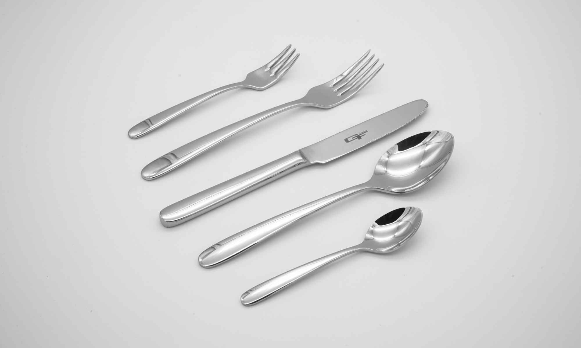 TEVERE-2_GFC-Giovanni-Filomena-Cutlery-Solingen-MADE-IN-GERMANY-Besteck-Set-Messer-Pfannen-Topf-Toepfe-dishes-tableware-knives-knife-Tafelware-rostfrei-Edelstahl-stainless-steel-DSC01651-2